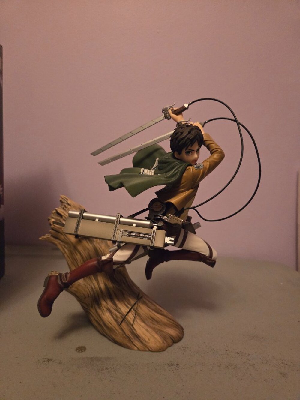 Eren yeager artfx j kotobukiya